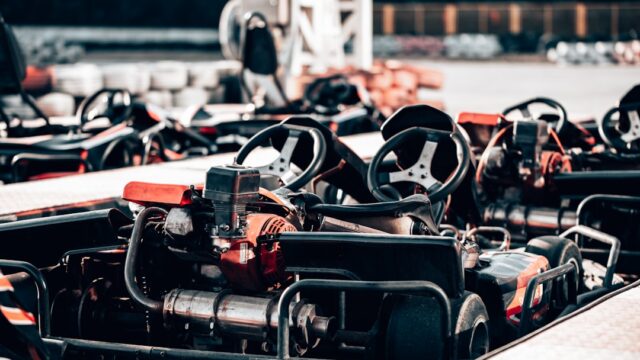 a bunch of different types of machinery on a conveyor belt