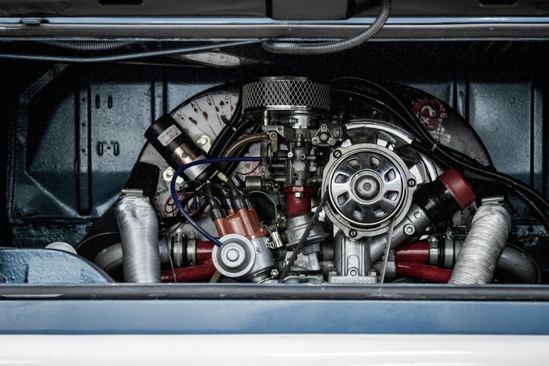 Black and red engine ba y — Best Go Kart Carburetor